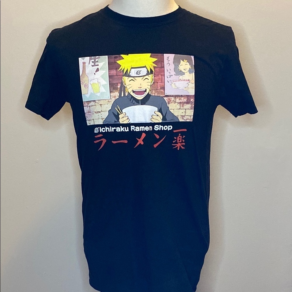 Naruto Shippuden Manga Graphic Print T-Shirt in 100% Black Cotton (sz M)